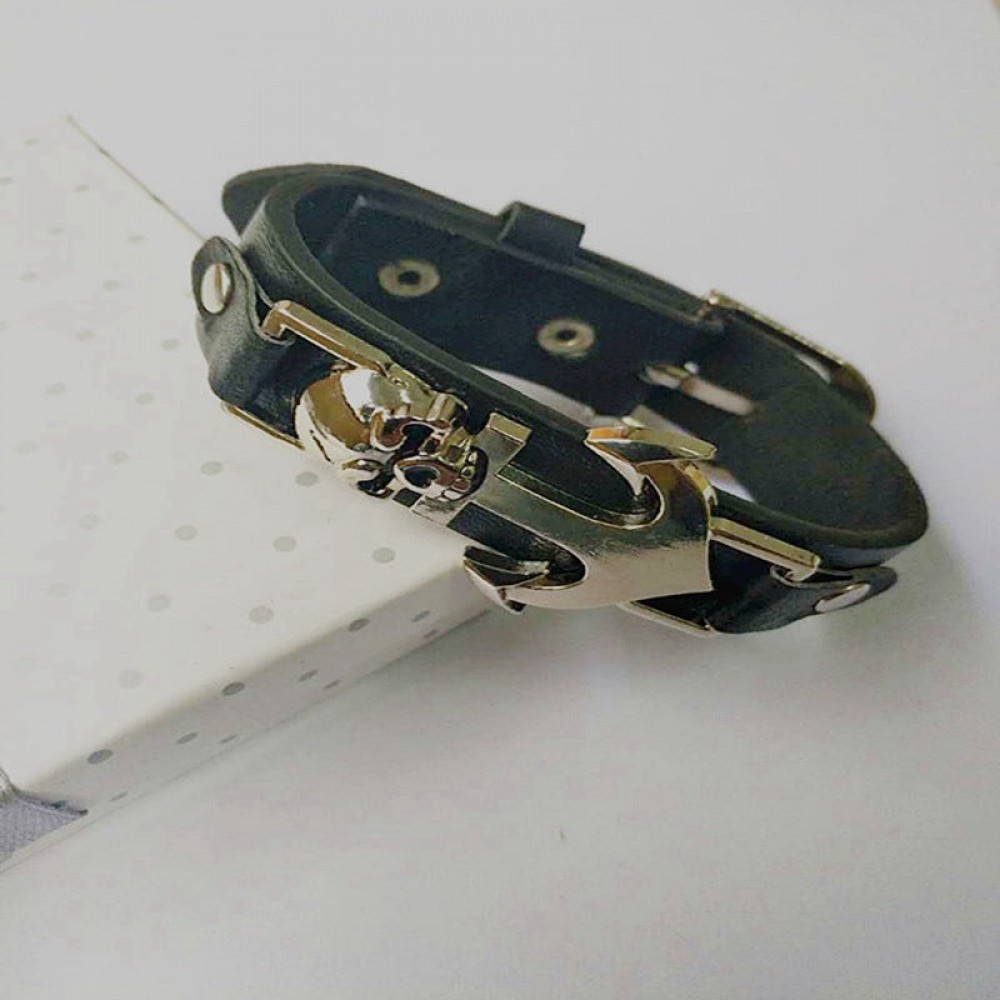 Vintage PU leather punk skull leather bracelet