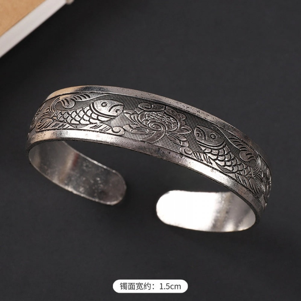 ethnic style retro court Chinese carved ancient silver brace
