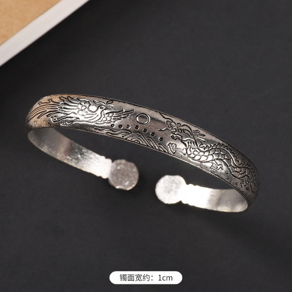 ethnic style retro court Chinese carved ancient silver brace