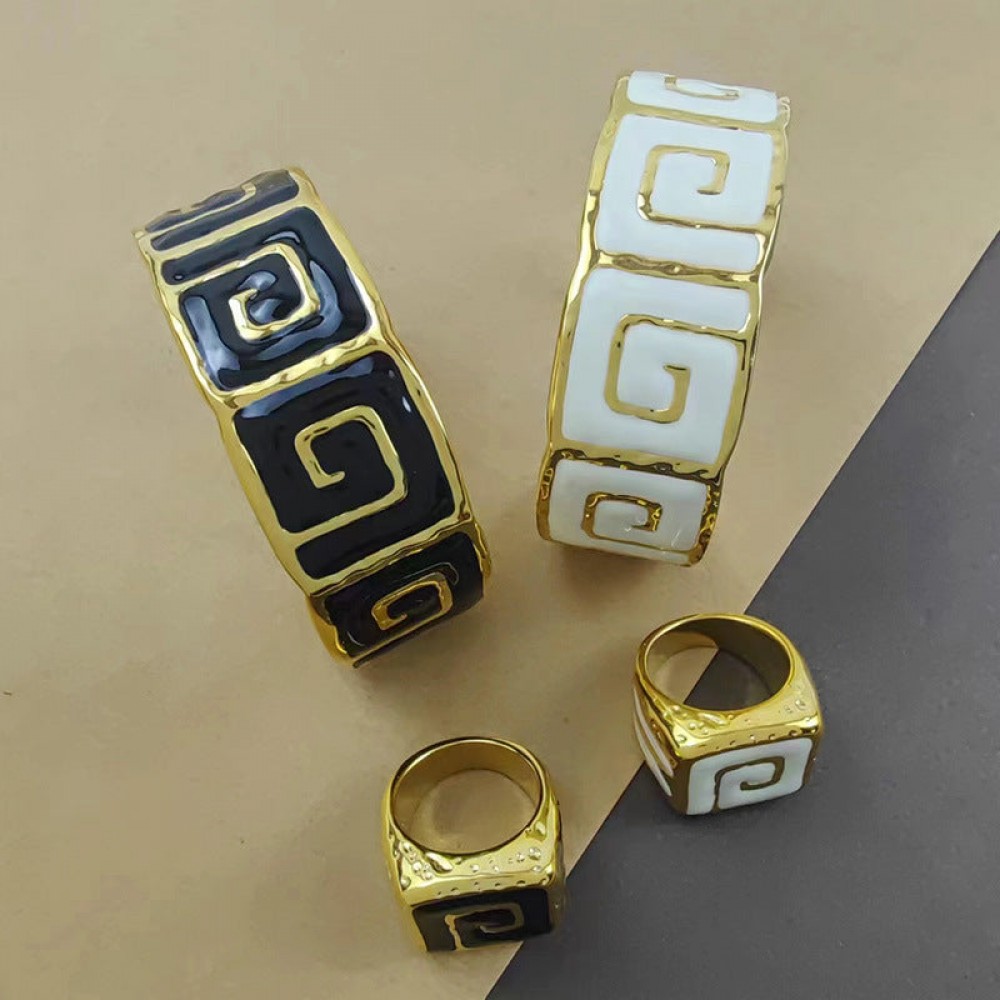 enamel color contrast bracelet French niche design retro sim