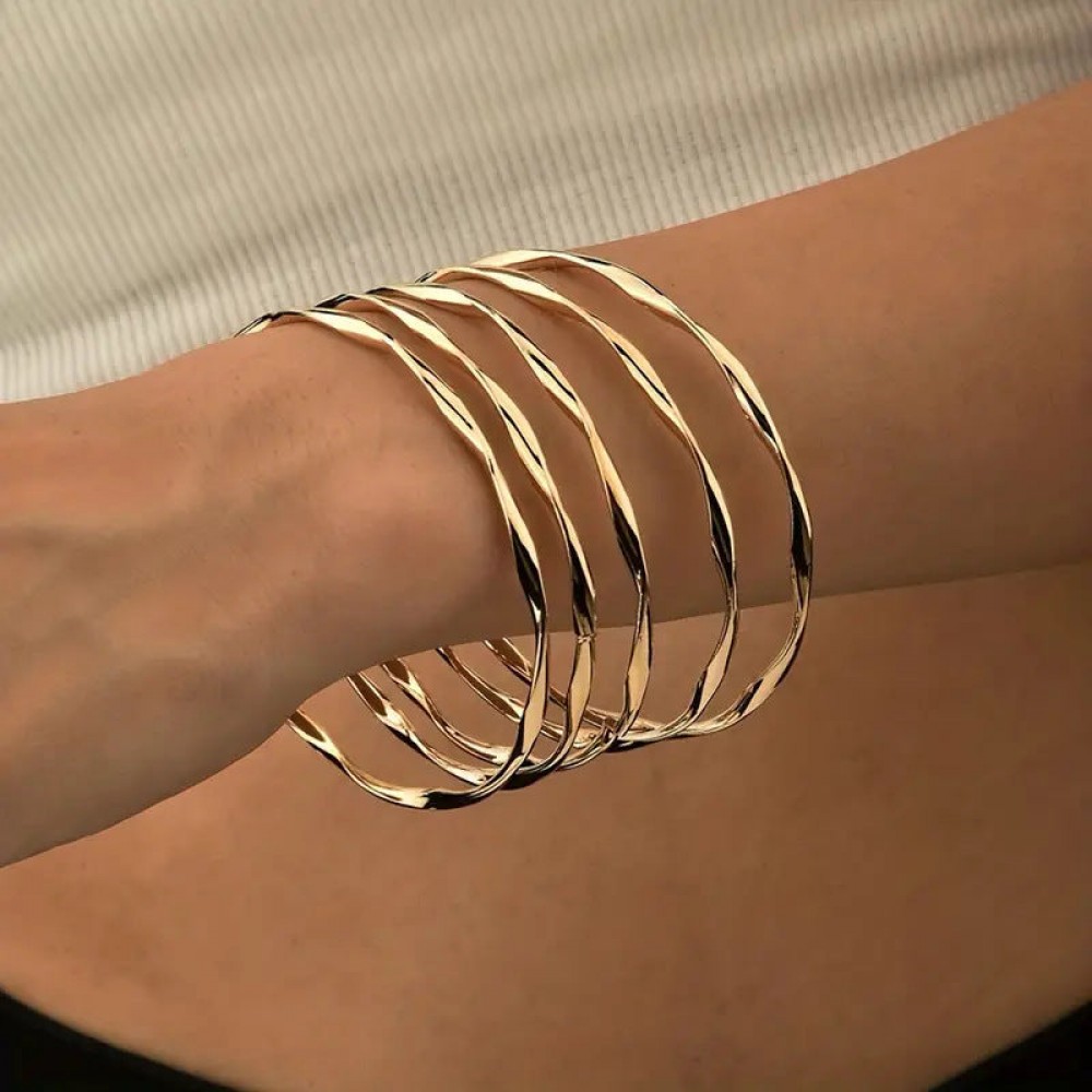 Mobius plain gold-plated bracelet set