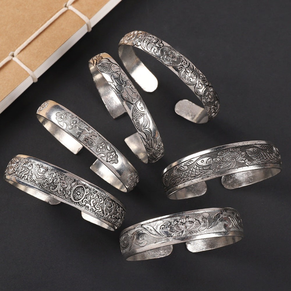 ethnic style retro court Chinese carved ancient silver brace