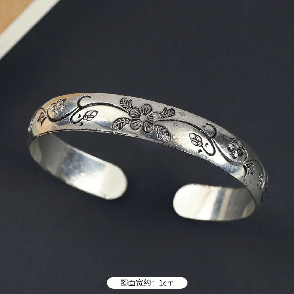 ethnic style retro court Chinese carved ancient silver brace