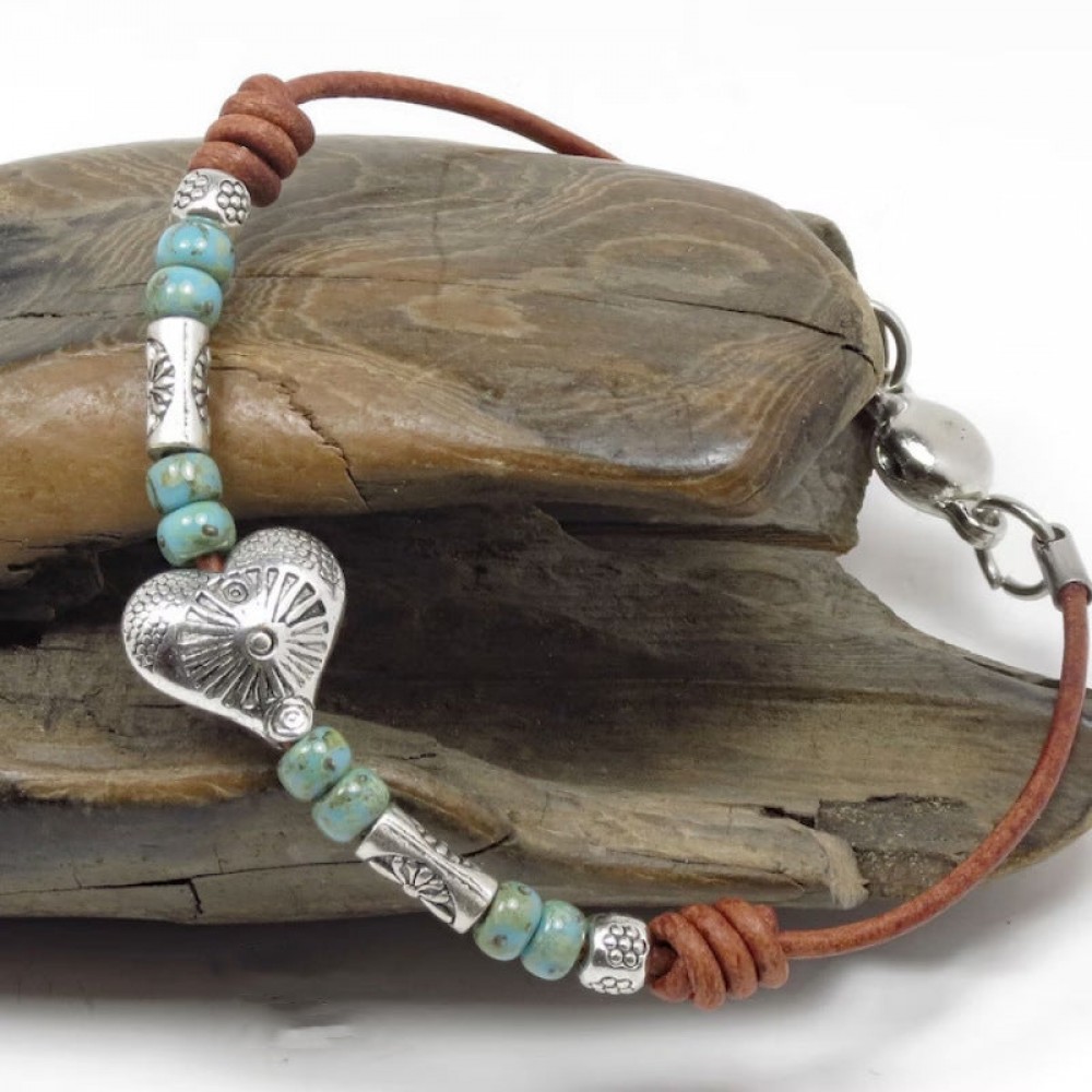 Heart Turquoise Beaded Bracelet