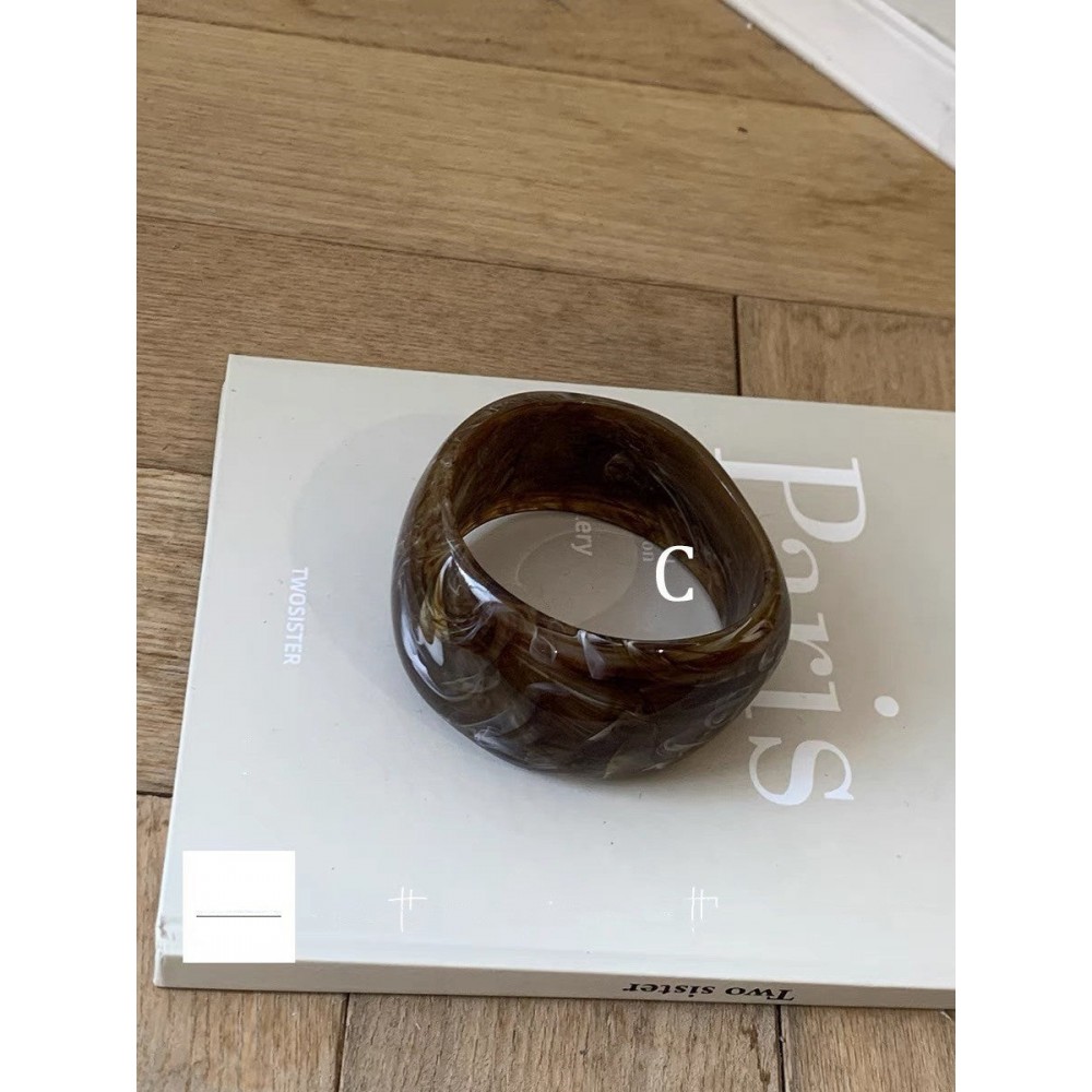 Vintage Acrylic Geometric Irregular Ring Resin Bracelet