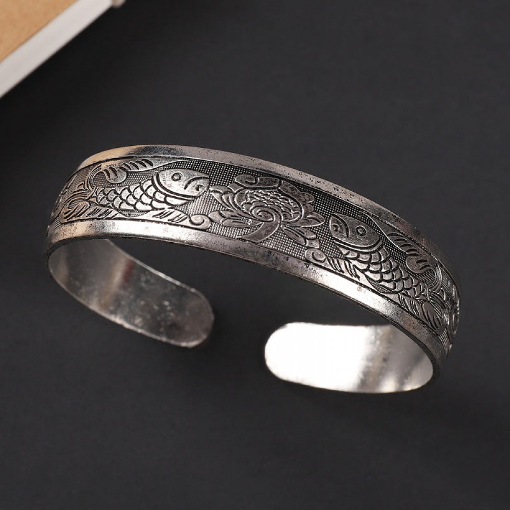 ethnic style retro court Chinese carved ancient silver brace