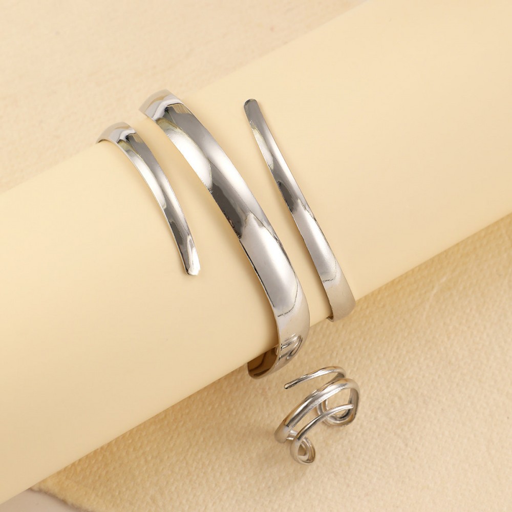 Line hollow water drop ring bracelet set