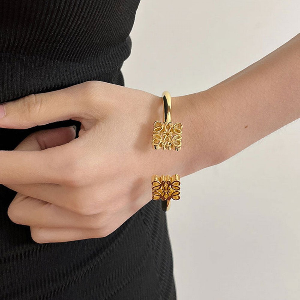 Real Gold Electroplating Square Hollow Pattern Open-ended Br